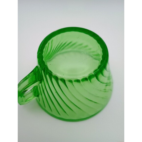 Uranium Anchor Hocking Spiral Green Cup & Saucer Set- See Photos - Picture 5 of 5